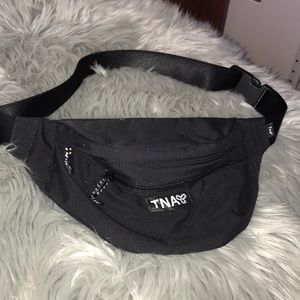 TNA Fannypack